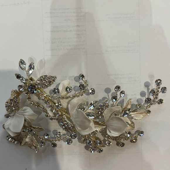 Hera Headpiece